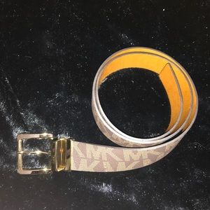 Michael Kors Reversible Belt